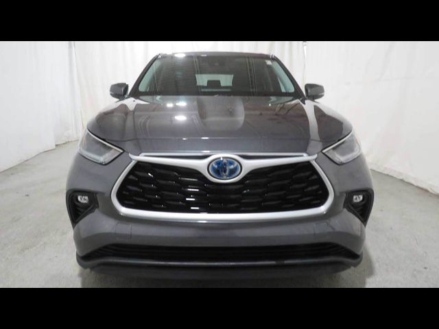 2021 Toyota Highlander Hybrid LE