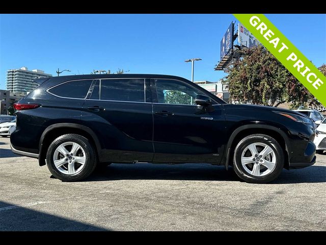 2021 Toyota Highlander Hybrid LE