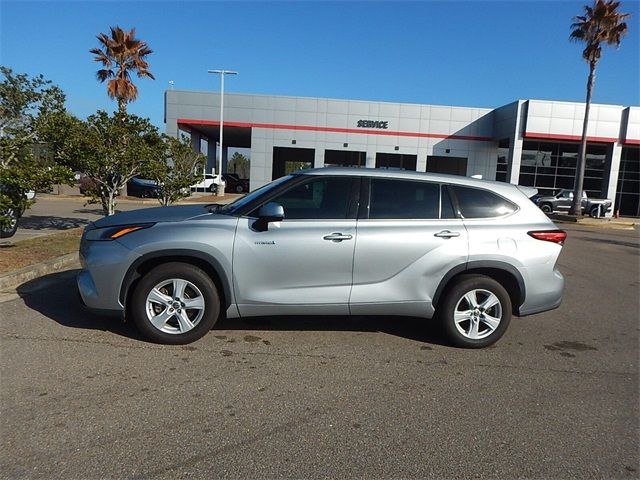 2021 Toyota Highlander Hybrid LE