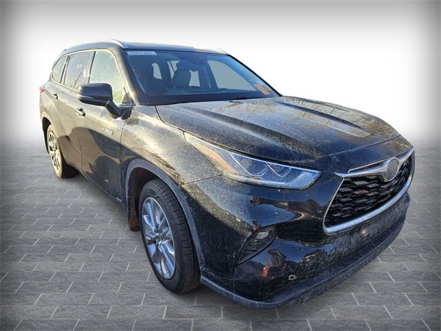 2021 Toyota Highlander Hybrid Limited