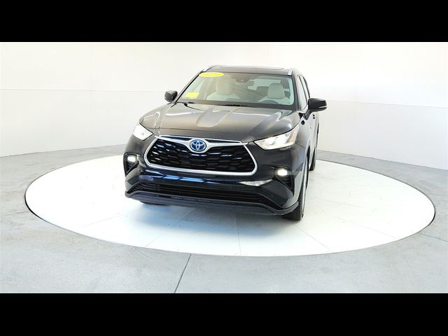 2021 Toyota Highlander Hybrid Limited