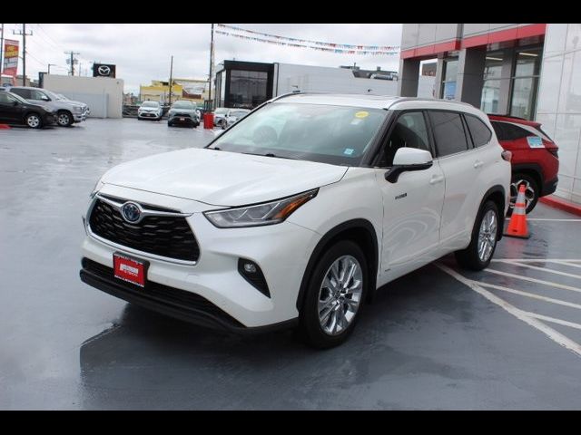 Used 2021 Toyota Highlander Hybrid For Sale in Manhattan, NY | Auto ...