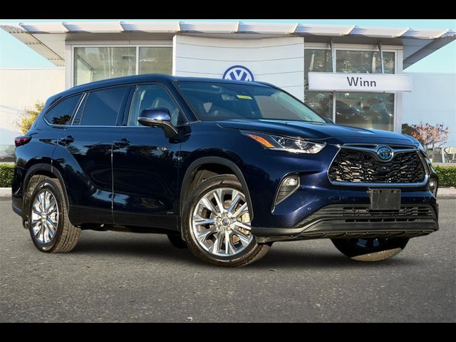 2021 Toyota Highlander Hybrid Limited