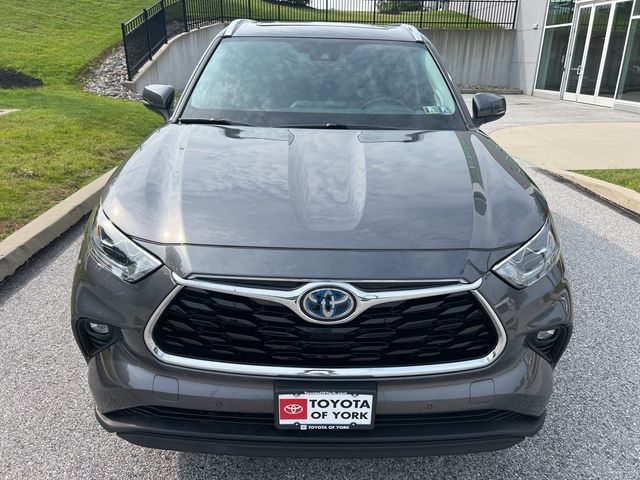 2021 Toyota Highlander Hybrid Limited