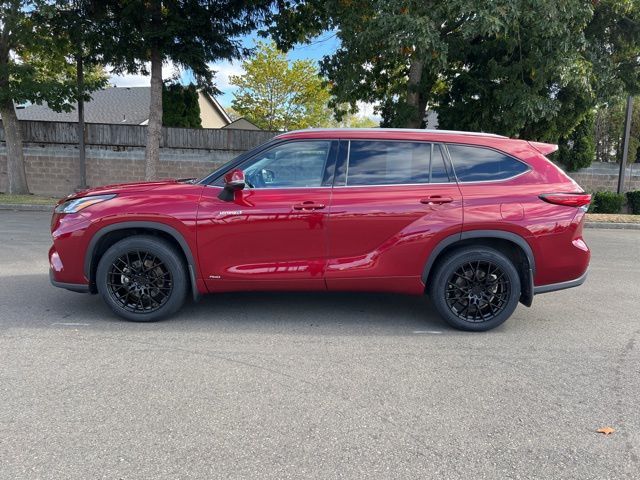 2021 Toyota Highlander Hybrid Limited