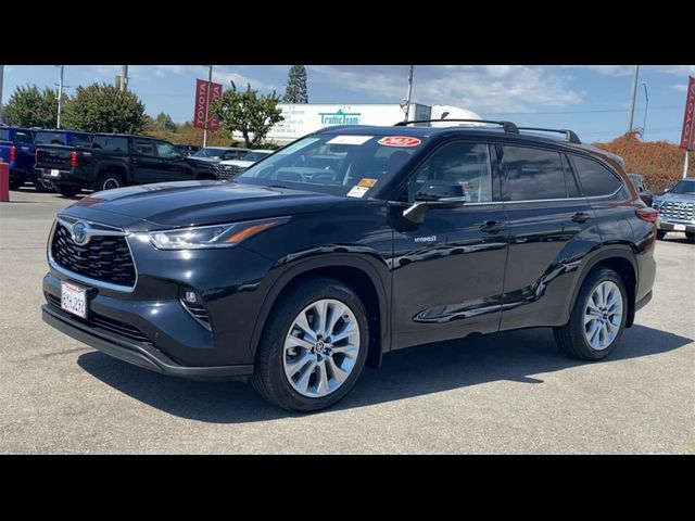 2021 Toyota Highlander Hybrid Limited