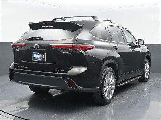 2021 Toyota Highlander Hybrid Limited