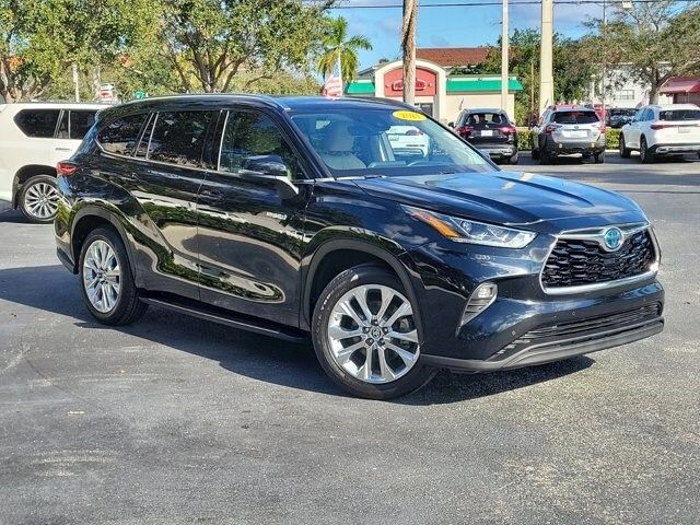 2021 Toyota Highlander Hybrid Limited