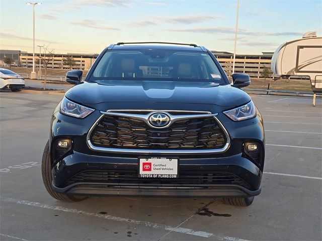 2021 Toyota Highlander Hybrid Limited