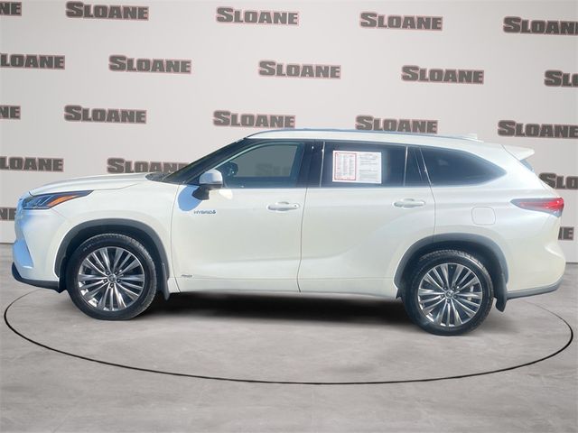 2021 Toyota Highlander Hybrid Platinum