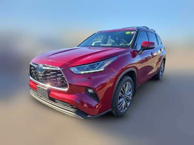 2021 Toyota Highlander Hybrid Platinum