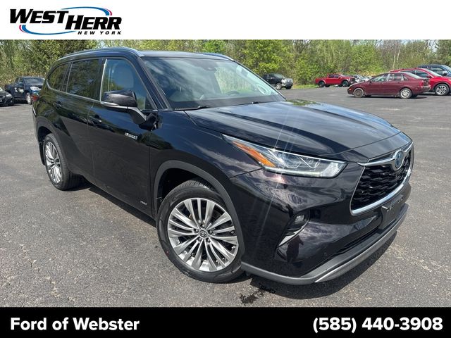 2021 Toyota Highlander Hybrid Platinum