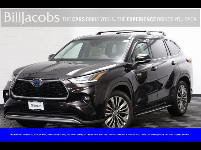 2021 Toyota Highlander Hybrid Platinum