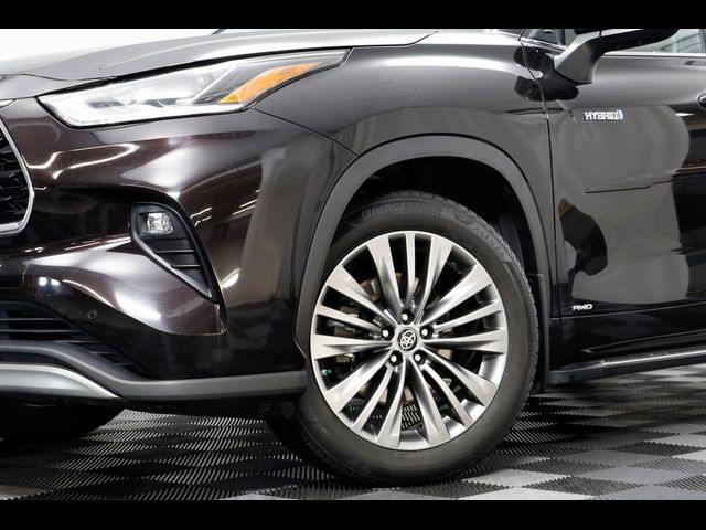 2021 Toyota Highlander Hybrid Platinum