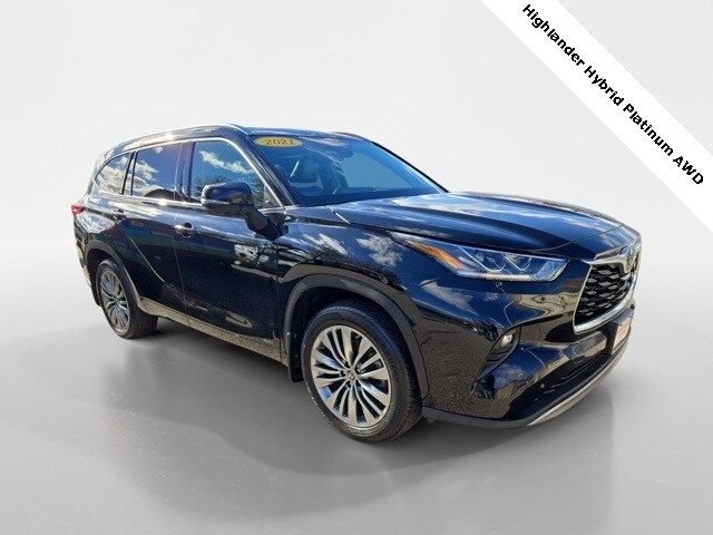 2021 Toyota Highlander Hybrid Platinum