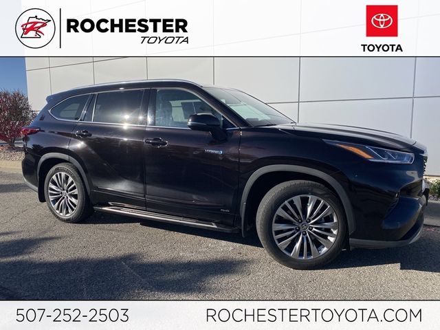 2021 Toyota Highlander Hybrid Platinum