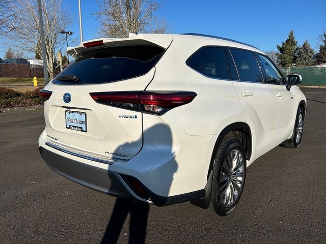 2021 Toyota Highlander Hybrid Platinum