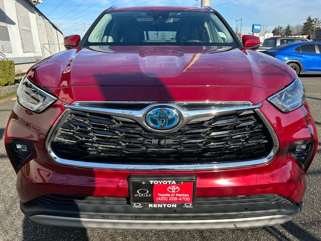 2021 Toyota Highlander Hybrid Platinum