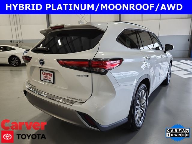 2021 Toyota Highlander Hybrid Platinum