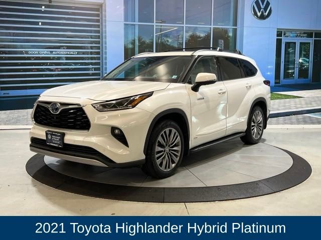 2021 Toyota Highlander Hybrid Platinum