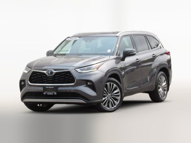 2021 Toyota Highlander Hybrid Platinum