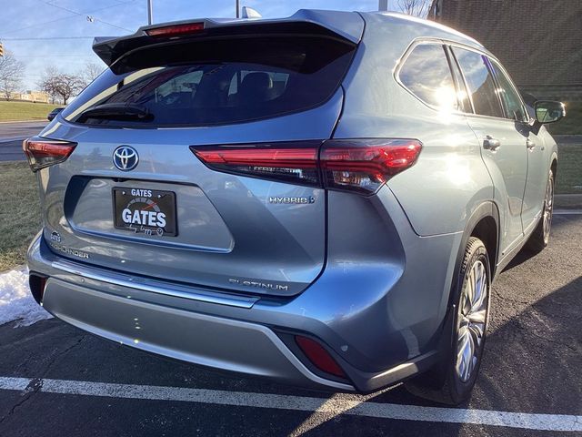 2021 Toyota Highlander Hybrid Platinum