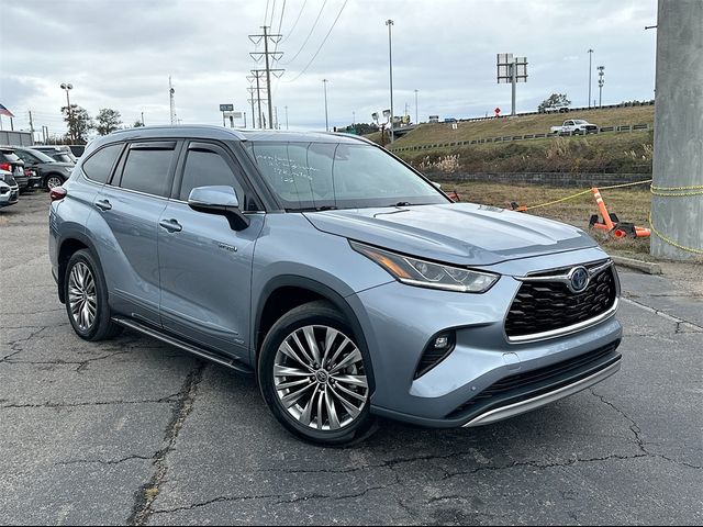 2021 Toyota Highlander Hybrid Platinum