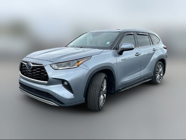 2021 Toyota Highlander Hybrid Platinum