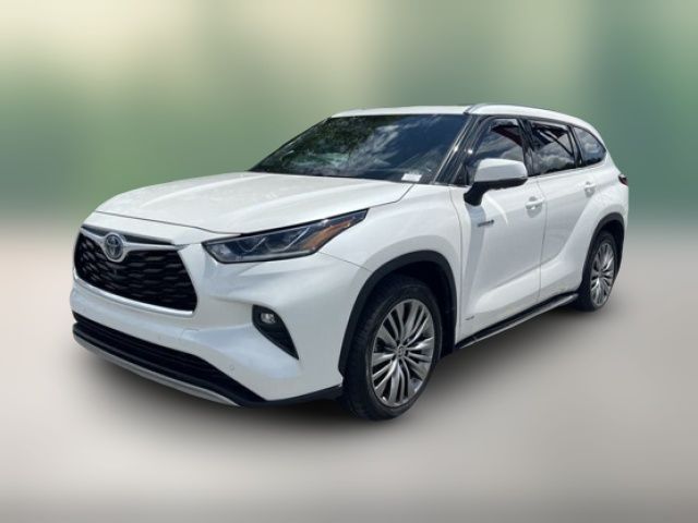 2021 Toyota Highlander Hybrid Platinum