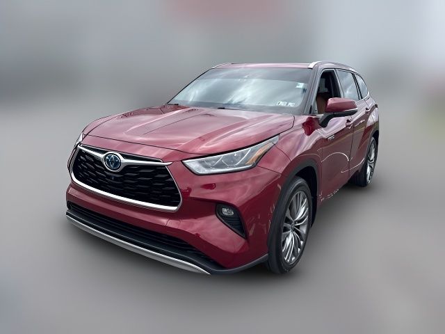 2021 Toyota Highlander Hybrid Platinum
