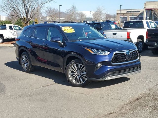 2021 Toyota Highlander Hybrid Platinum