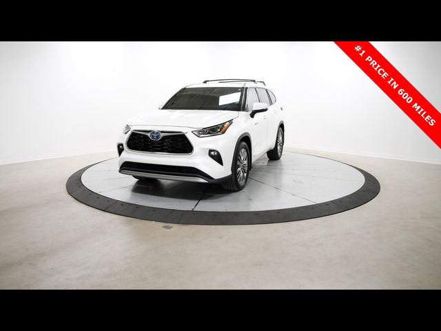 2021 Toyota Highlander Hybrid Platinum