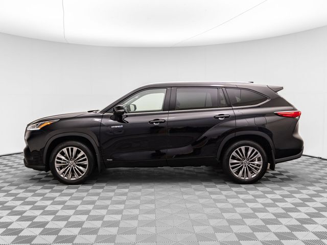 2021 Toyota Highlander Hybrid Platinum