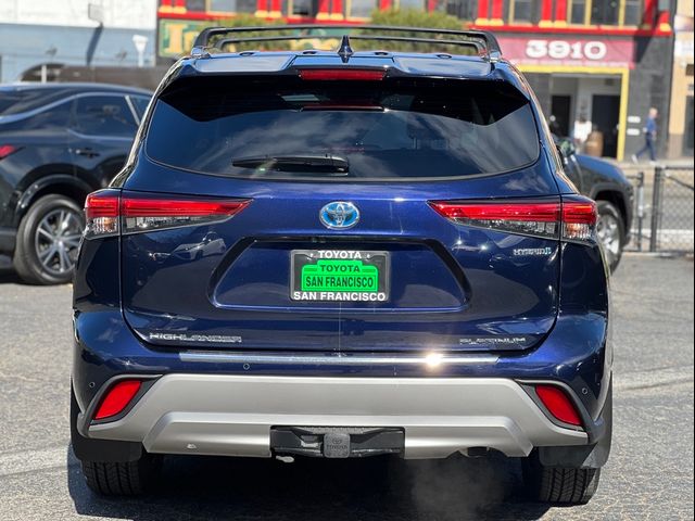 2021 Toyota Highlander Hybrid Platinum