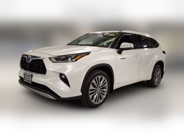 2021 Toyota Highlander Hybrid Platinum