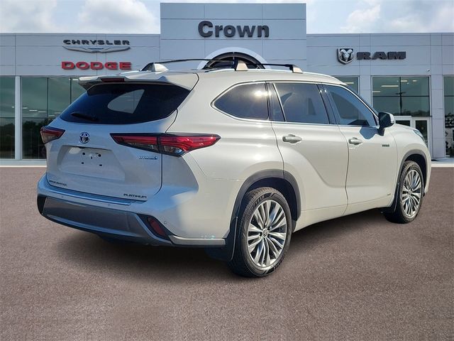 2021 Toyota Highlander Hybrid Platinum