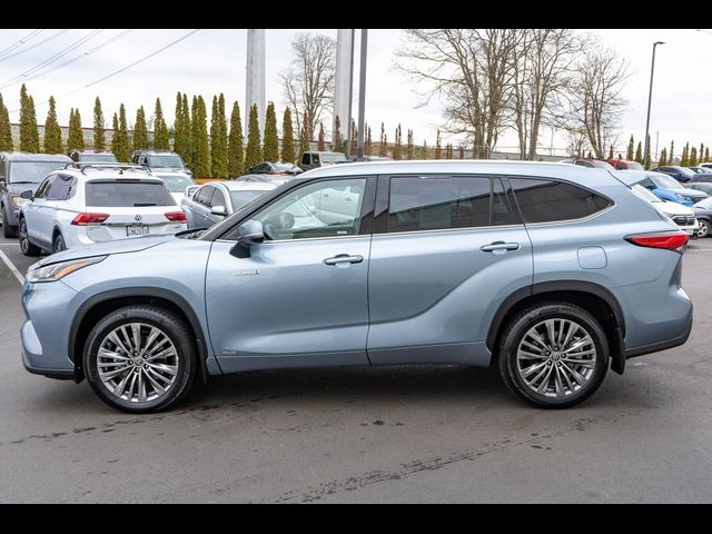 2021 Toyota Highlander Hybrid Platinum