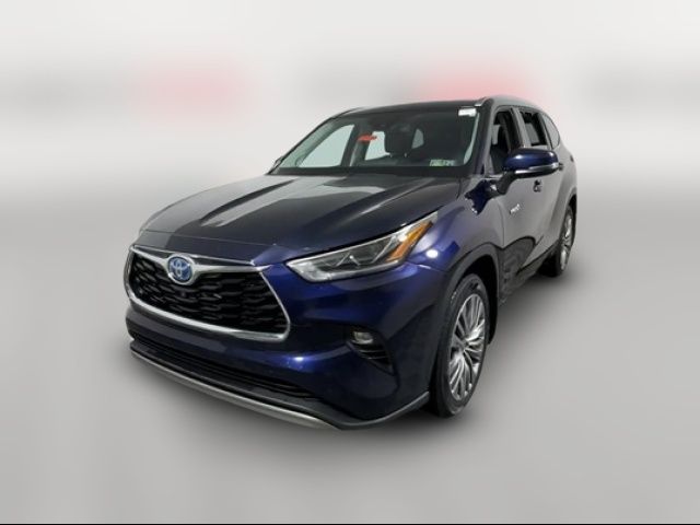 2021 Toyota Highlander Hybrid Platinum