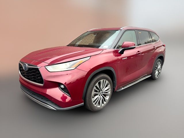 2021 Toyota Highlander Hybrid Platinum