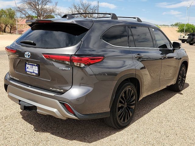 2021 Toyota Highlander Hybrid Platinum