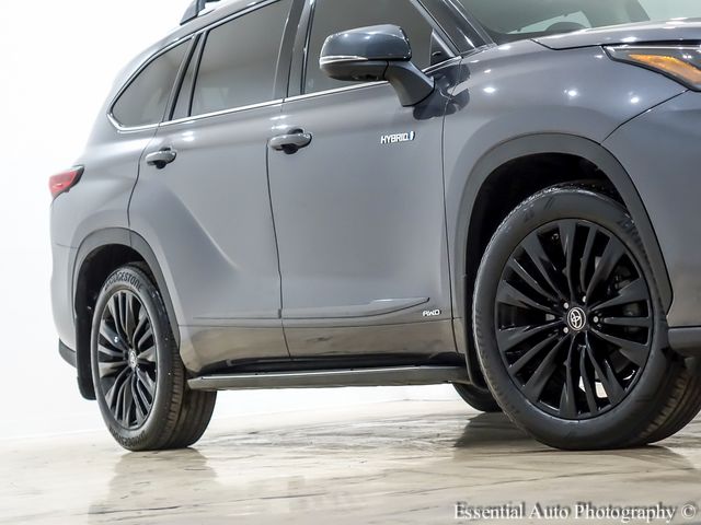 2021 Toyota Highlander Hybrid Platinum