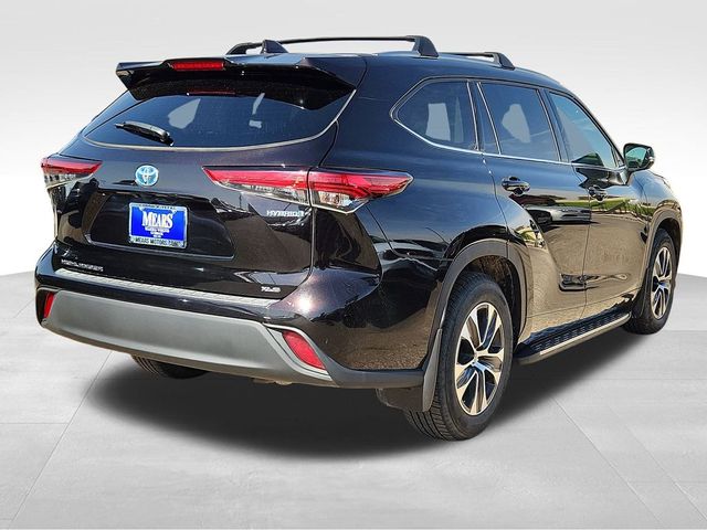 2021 Toyota Highlander Hybrid XLE