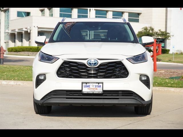 2021 Toyota Highlander Hybrid XLE