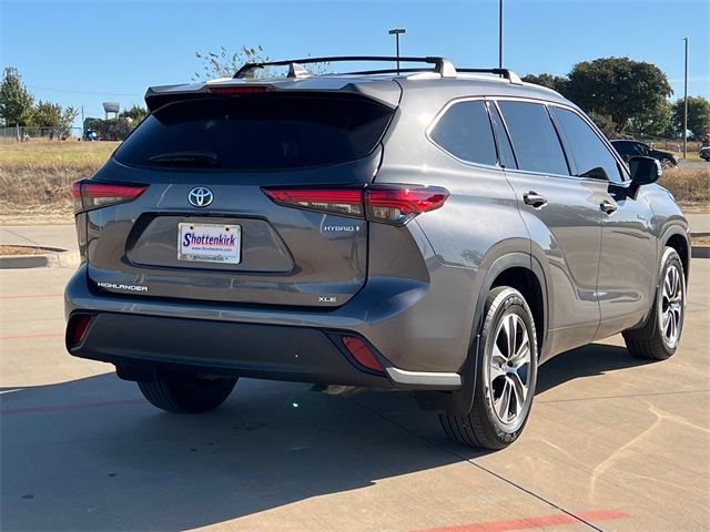 2021 Toyota Highlander Hybrid XLE