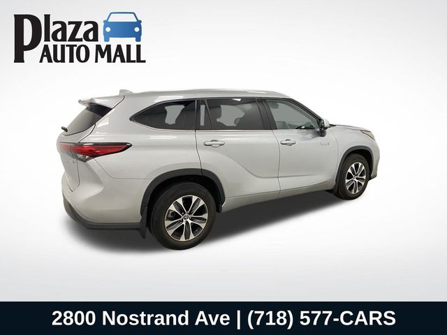 2021 Toyota Highlander Hybrid XLE