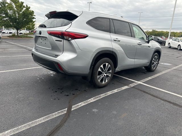 2021 Toyota Highlander Hybrid XLE