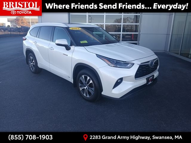 2021 Toyota Highlander Hybrid XLE