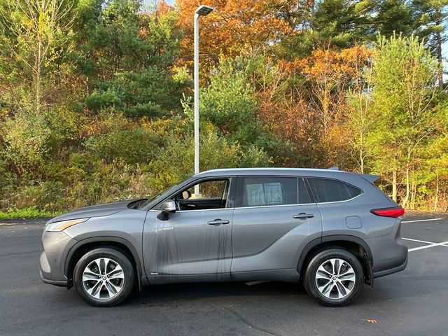 2021 Toyota Highlander Hybrid XLE