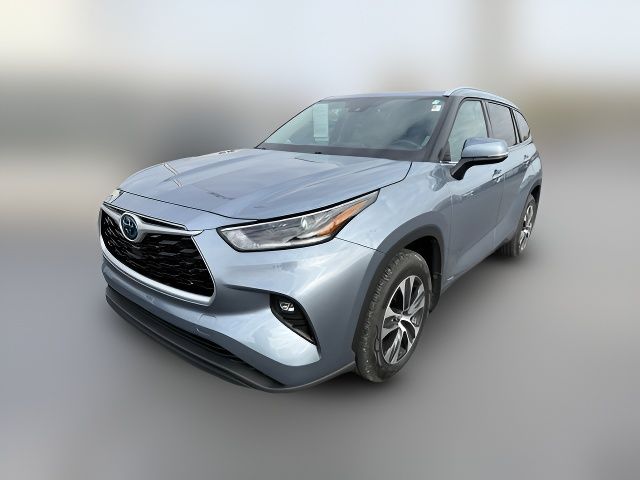 2021 Toyota Highlander Hybrid XLE