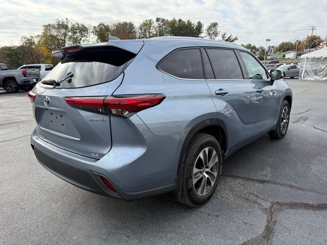 2021 Toyota Highlander Hybrid XLE